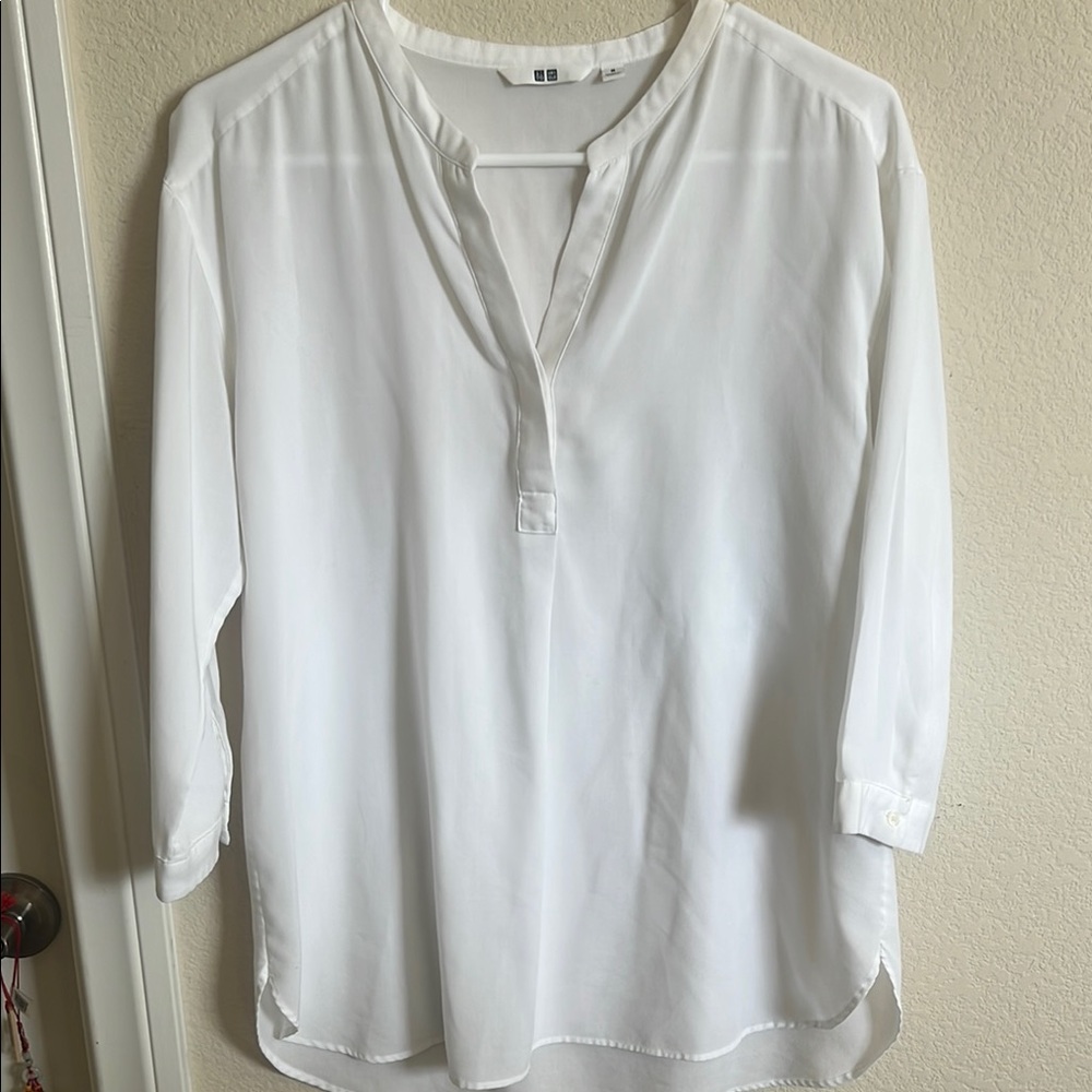 Uniqlo: Elegant White Women's Top